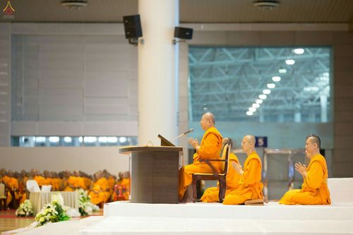 ภาพ No.26516:ประมวลภาพพิธีทอดกฐินวัดพระธรรมกาย ประจำปี พ.ศ. 2559