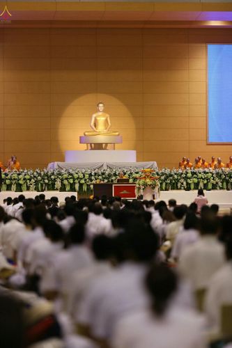 ภาพ No.26518:ประมวลภาพพิธีทอดกฐินวัดพระธรรมกาย ประจำปี พ.ศ. 2559