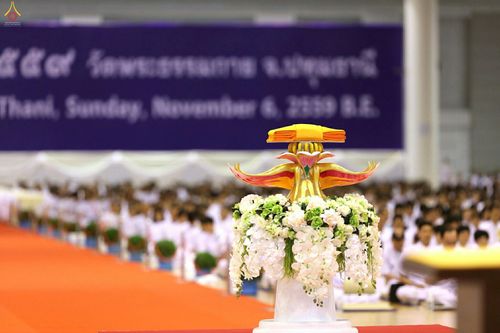 ภาพ No.26528:ประมวลภาพพิธีทอดกฐินวัดพระธรรมกาย ประจำปี พ.ศ. 2559