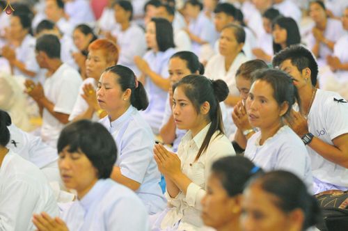 ภาพ No.26543:ประมวลภาพพิธีทอดกฐินวัดพระธรรมกาย ประจำปี พ.ศ. 2559