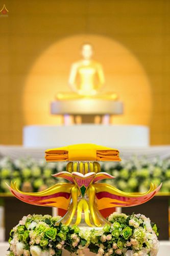 ภาพ No.26559:ประมวลภาพพิธีทอดกฐินวัดพระธรรมกาย ประจำปี พ.ศ. 2559