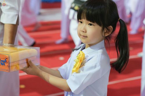 ภาพ No.26597:ประมวลภาพพิธีทอดกฐินวัดพระธรรมกาย ประจำปี พ.ศ. 2559