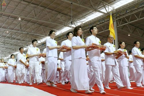 ภาพ No.26625:ประมวลภาพพิธีทอดกฐินวัดพระธรรมกาย ประจำปี พ.ศ. 2559