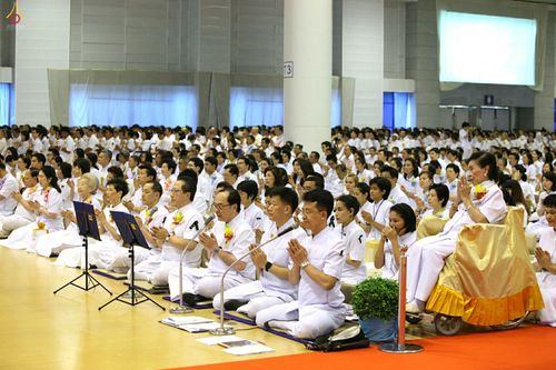 ภาพ No.26634:ประมวลภาพพิธีทอดกฐินวัดพระธรรมกาย ประจำปี พ.ศ. 2559