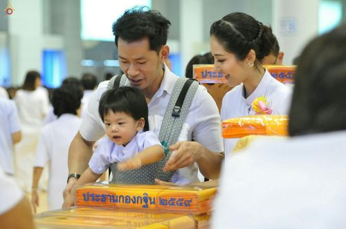 ภาพ No.26636:ประมวลภาพพิธีทอดกฐินวัดพระธรรมกาย ประจำปี พ.ศ. 2559