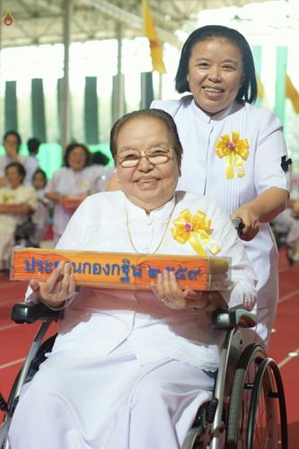 ภาพ No.26640:ประมวลภาพพิธีทอดกฐินวัดพระธรรมกาย ประจำปี พ.ศ. 2559