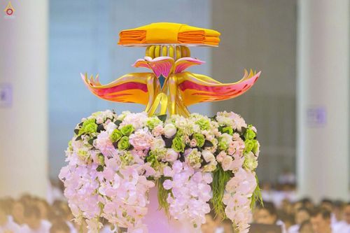 ภาพ No.26650:ประมวลภาพพิธีทอดกฐินวัดพระธรรมกาย ประจำปี พ.ศ. 2559