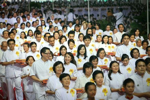 ภาพ No.26651:ประมวลภาพพิธีทอดกฐินวัดพระธรรมกาย ประจำปี พ.ศ. 2559