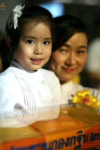 ภาพ No.26657:ประมวลภาพพิธีทอดกฐินวัดพระธรรมกาย ประจำปี พ.ศ. 2559