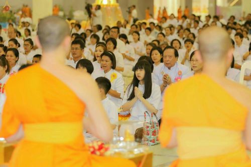 ภาพ No.26677:พิธีมุทิตาพระมหาเถระและพระเถระ ณ วัดพระธรรมกาย วันอาทิตย์ที่ 6 พ.ย. 2559