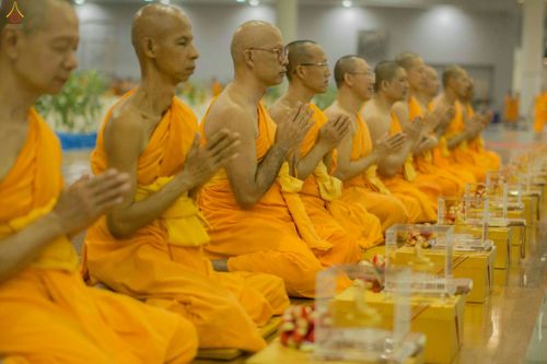 ภาพ No.26683:พิธีมุทิตาพระมหาเถระและพระเถระ ณ วัดพระธรรมกาย วันอาทิตย์ที่ 6 พ.ย. 2559