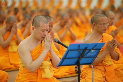 ภาพ No.26689:พิธีมุทิตาพระมหาเถระและพระเถระ ณ วัดพระธรรมกาย วันอาทิตย์ที่ 6 พ.ย. 2559