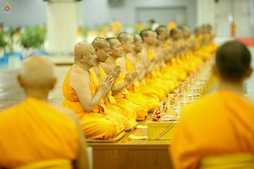 ภาพ No.26692:พิธีมุทิตาพระมหาเถระและพระเถระ ณ วัดพระธรรมกาย วันอาทิตย์ที่ 6 พ.ย. 2559