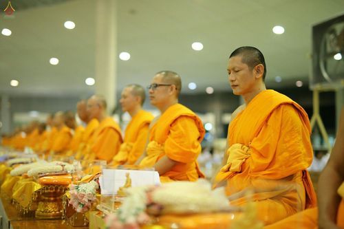 ภาพ No.26704:พิธีมุทิตาพระมหาเถระและพระเถระ ณ วัดพระธรรมกาย วันอาทิตย์ที่ 6 พ.ย. 2559