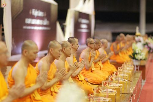 ภาพ No.26707:พิธีมุทิตาพระมหาเถระและพระเถระ ณ วัดพระธรรมกาย วันอาทิตย์ที่ 6 พ.ย. 2559