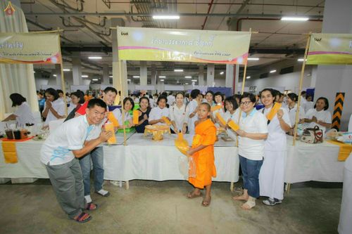 ภาพ No.26722:พิธีมุทิตาพระมหาเถระและพระเถระ ณ วัดพระธรรมกาย วันอาทิตย์ที่ 6 พ.ย. 2559