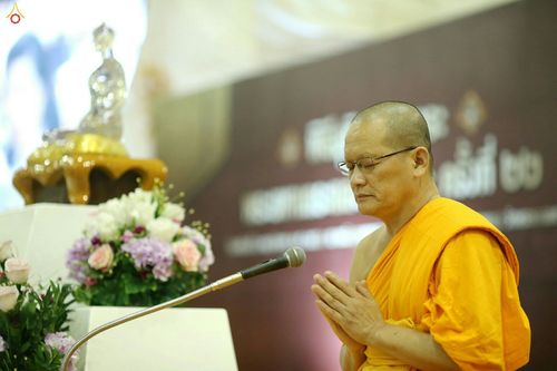 ภาพ No.26741:พิธีมุทิตาพระมหาเถระและพระเถระ ณ วัดพระธรรมกาย วันอาทิตย์ที่ 6 พ.ย. 2559