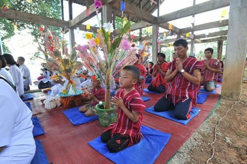 ภาพ No.26959:กฐินธรรมชัยสำนักสงฆ์ทียาเพอ ต.สบเมย อ.สบเมย จ.แม่ฮ่องสอน