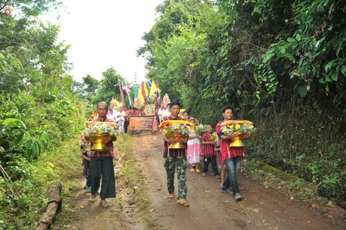 ภาพ No.26963:กฐินธรรมชัยสำนักสงฆ์ทียาเพอ ต.สบเมย อ.สบเมย จ.แม่ฮ่องสอน