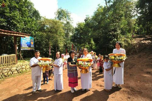 ภาพ No.26964:กฐินธรรมชัยสำนักสงฆ์ทียาเพอ ต.สบเมย อ.สบเมย จ.แม่ฮ่องสอน