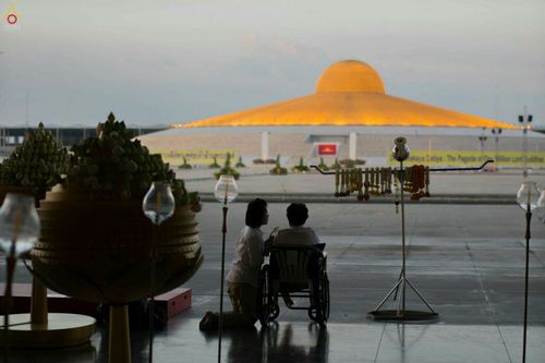 ภาพ No.26759:บุญใหญ่ วันลอยกระทง 2559