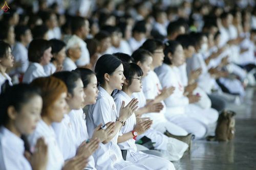 ภาพ No.26780:บุญใหญ่ วันลอยกระทง 2559