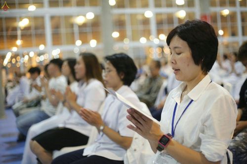 ภาพ No.26783:บุญใหญ่ วันลอยกระทง 2559