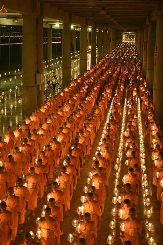 ภาพ No.26799:บุญใหญ่ วันลอยกระทง 2559