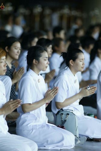 ภาพ No.26805:บุญใหญ่ วันลอยกระทง 2559