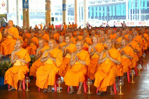 ภาพ No.26810:บุญใหญ่ วันลอยกระทง 2559