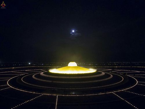 ภาพ No.26817:บุญใหญ่ วันลอยกระทง 2559