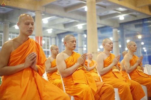 ภาพ No.26830:บุญใหญ่ วันลอยกระทง 2559