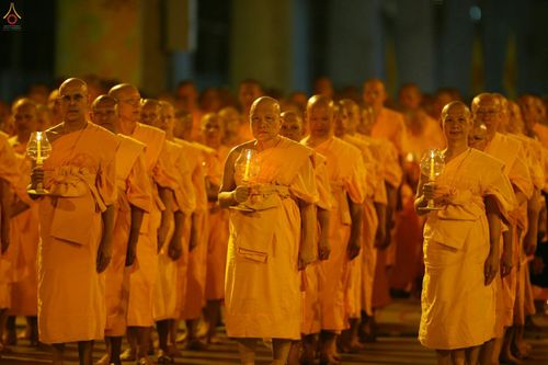 ภาพ No.26833:บุญใหญ่ วันลอยกระทง 2559