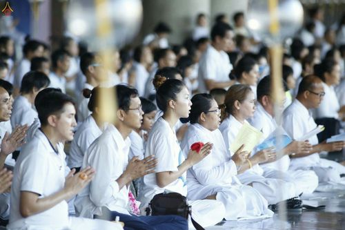 ภาพ No.26840:บุญใหญ่ วันลอยกระทง 2559