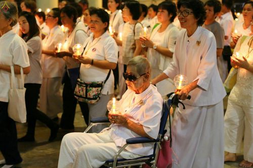 ภาพ No.26850:บุญใหญ่ วันลอยกระทง 2559