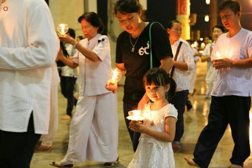 ภาพ No.26868:บุญใหญ่ วันลอยกระทง 2559