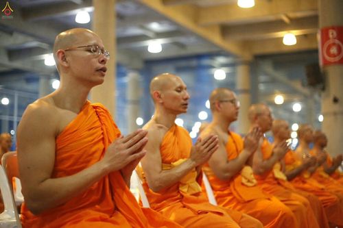 ภาพ No.26867:บุญใหญ่ วันลอยกระทง 2559