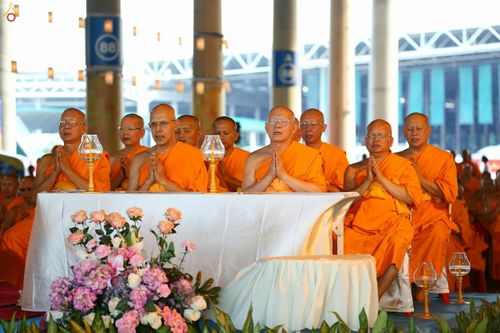 ภาพ No.26877:บุญใหญ่ วันลอยกระทง 2559