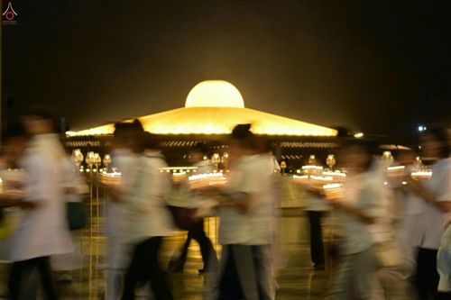 ภาพ No.26878:บุญใหญ่ วันลอยกระทง 2559