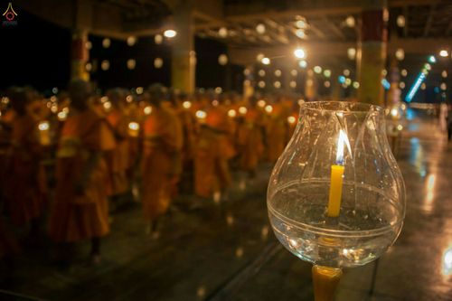 ภาพ No.26889:บุญใหญ่ วันลอยกระทง 2559