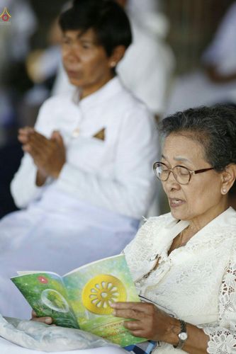 ภาพ No.26892:บุญใหญ่ วันลอยกระทง 2559