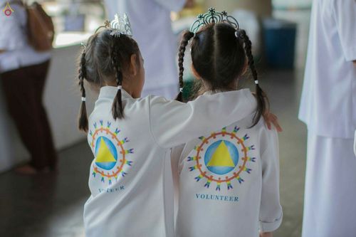 ภาพ No.26899:บุญใหญ่ วันลอยกระทง 2559