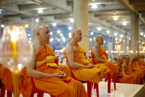 ภาพ No.26900:บุญใหญ่ วันลอยกระทง 2559