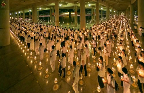 ภาพ No.26906:บุญใหญ่ วันลอยกระทง 2559