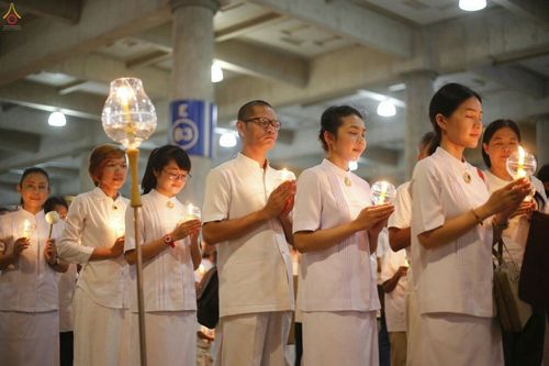 ภาพ No.26904:บุญใหญ่ วันลอยกระทง 2559