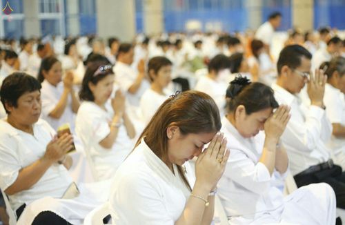 ภาพ No.26909:บุญใหญ่ วันลอยกระทง 2559