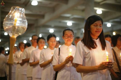 ภาพ No.26908:บุญใหญ่ วันลอยกระทง 2559