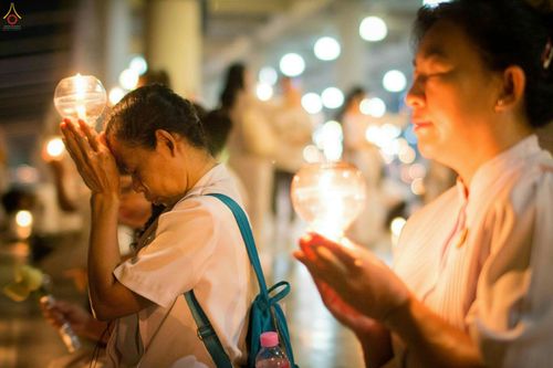 ภาพ No.26916:บุญใหญ่ วันลอยกระทง 2559