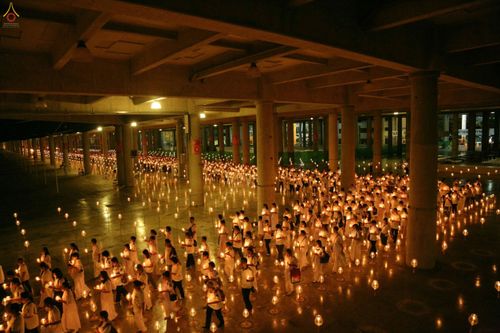 ภาพ No.26919:บุญใหญ่ วันลอยกระทง 2559