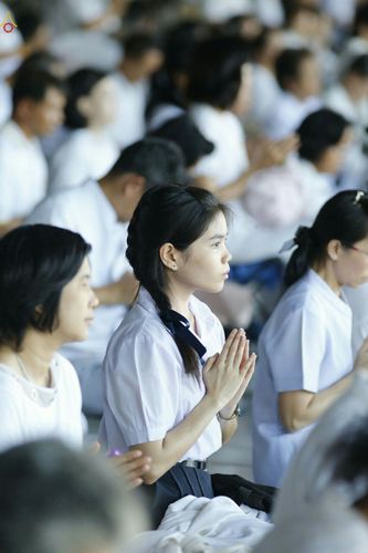 ภาพ No.26922:บุญใหญ่ วันลอยกระทง 2559